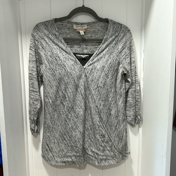 Jessica Simpson maternity and nursing set - Picture 1 of 12